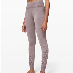 Inner Glow 28” Lululemon leggings!!